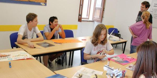 Maltalingua School of English 2020 - летняя языковая программа на берегу Средиземного моря